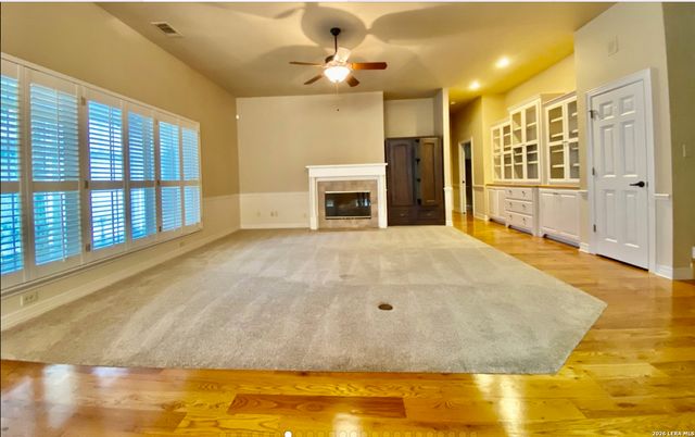 12 Encinoso, San Antonio, TX 78261
