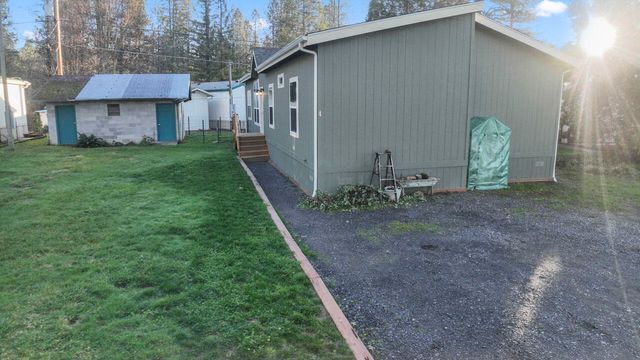 594 Detrick Drive 4, Grants Pass, OR 97527