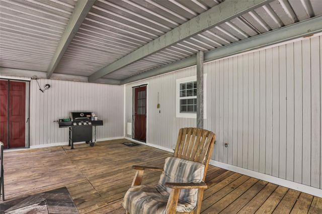 112 Lone Pine Drive, Huffman, TX 77336