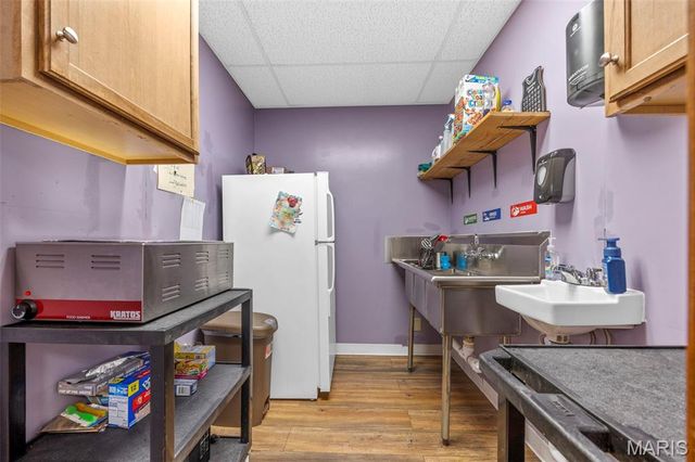 3645 Oakmount Avenue, St Louis, MO 63121