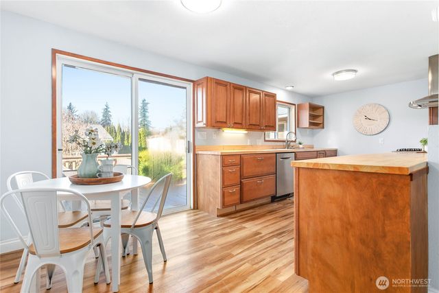 5509 Gerard Drive, Bellingham, WA 98226