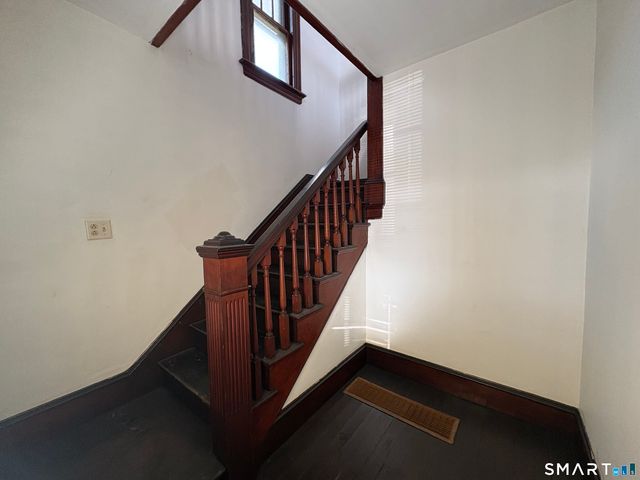 118 New Haven Avenue 2, Derby, CT 06418