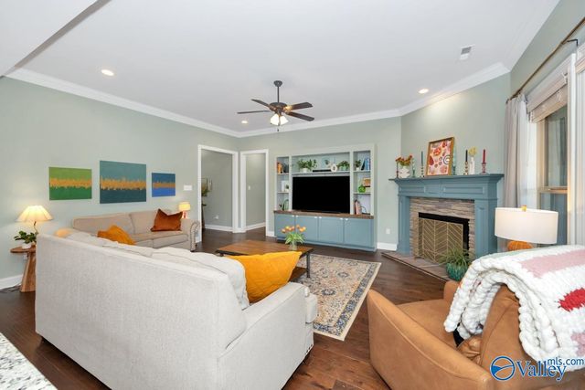 153 Summer Pointe Lane NW, Madison, AL 35757