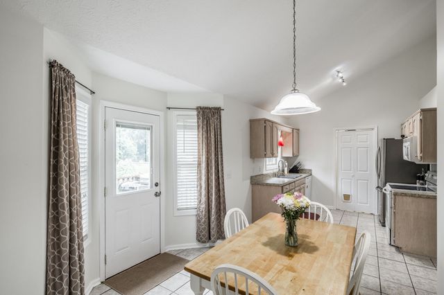 125 Timberwood Dr, Portland, TN 37148