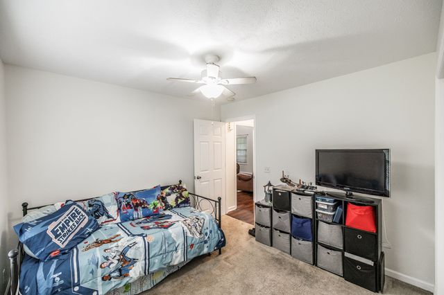 125 Timberwood Dr, Portland, TN 37148