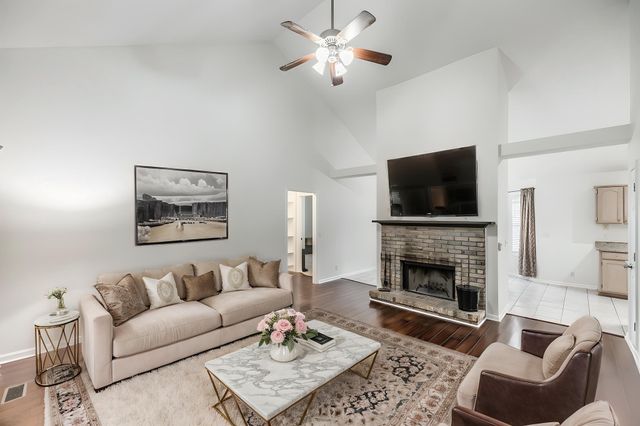 125 Timberwood Dr, Portland, TN 37148