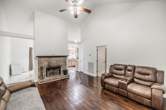 125 Timberwood Dr, Portland, TN 37148
