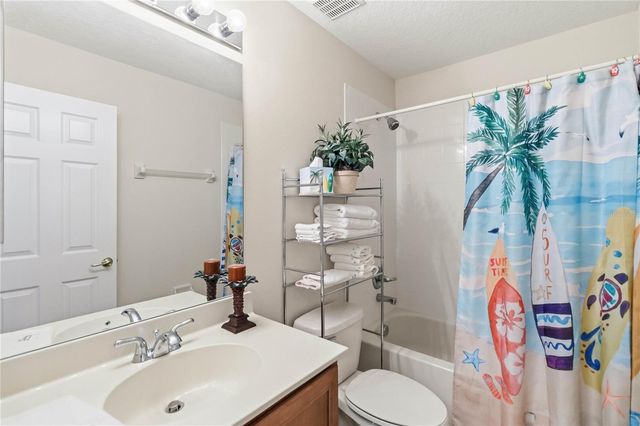 1240 RETREAT VIEW CIRCLE, Sanford, FL 32771