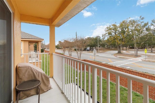 1240 RETREAT VIEW CIRCLE, Sanford, FL 32771