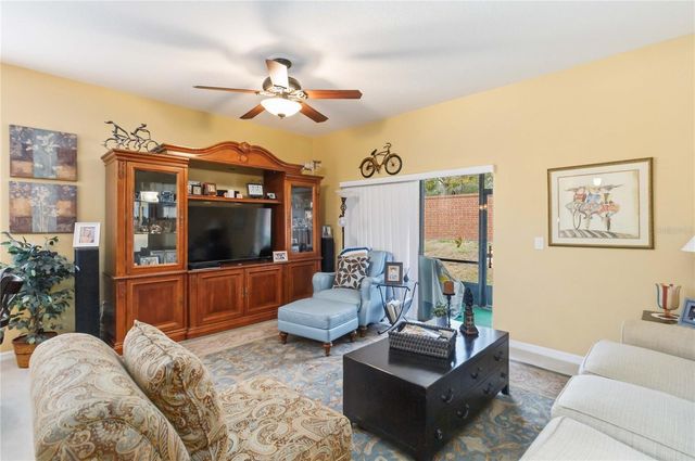 1240 RETREAT VIEW CIRCLE, Sanford, FL 32771