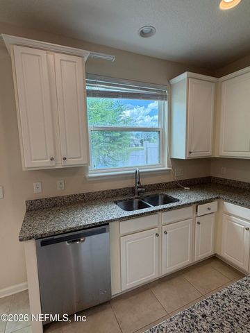 156 NELSON Lane, St. Johns, FL 32259