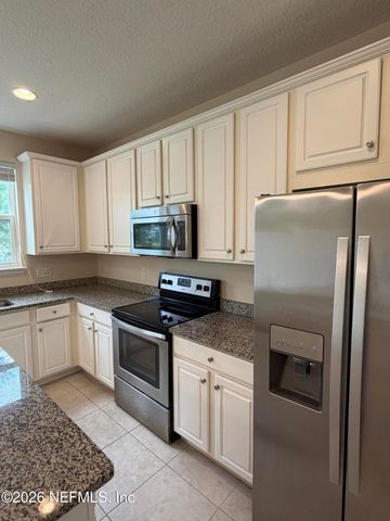 156 NELSON Lane, St. Johns, FL 32259