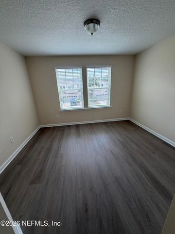 156 NELSON Lane, St. Johns, FL 32259