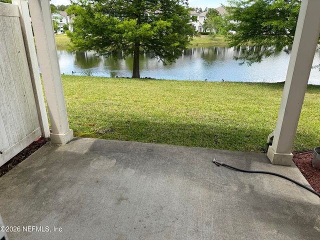 156 NELSON Lane, St. Johns, FL 32259