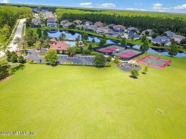 156 NELSON Lane, St. Johns, FL 32259