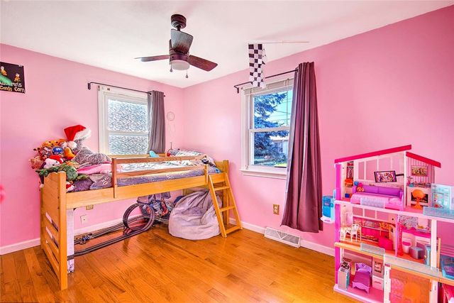 210 Irving Avenue, Warwick, RI 02888