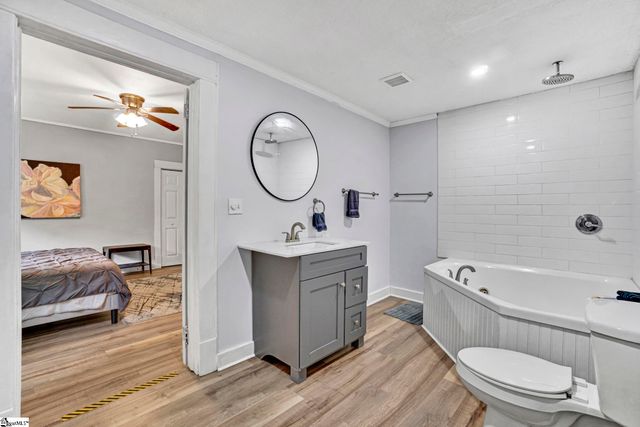505 W Hayne Street, Woodruff, SC 29388
