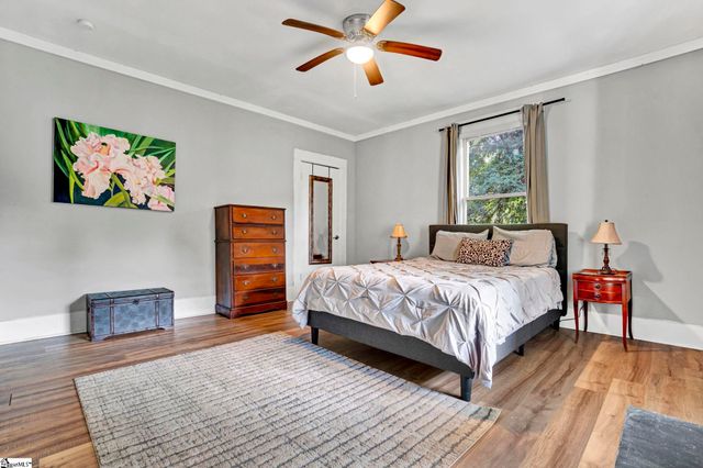 505 W Hayne Street, Woodruff, SC 29388