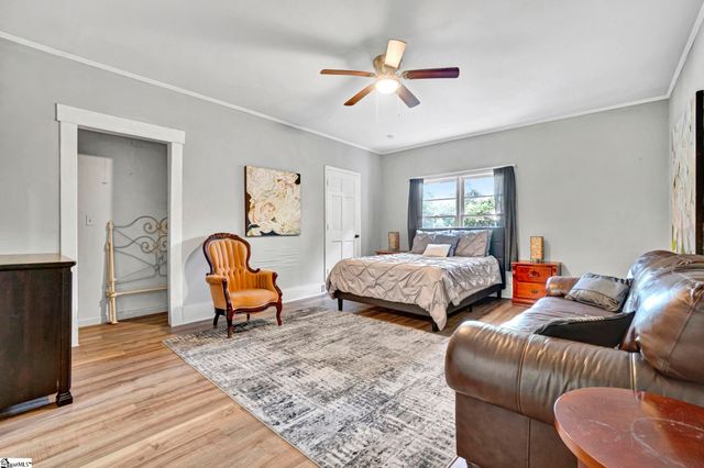 505 W Hayne Street, Woodruff, SC 29388