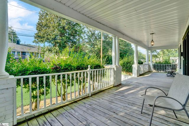 505 W Hayne Street, Woodruff, SC 29388