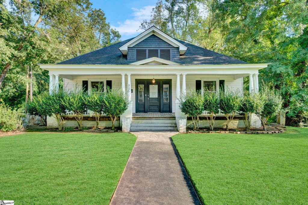 505 W Hayne Street, Woodruff, SC 29388