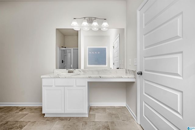 5477 HEADWINDS LANE, Bessemer, AL 35022