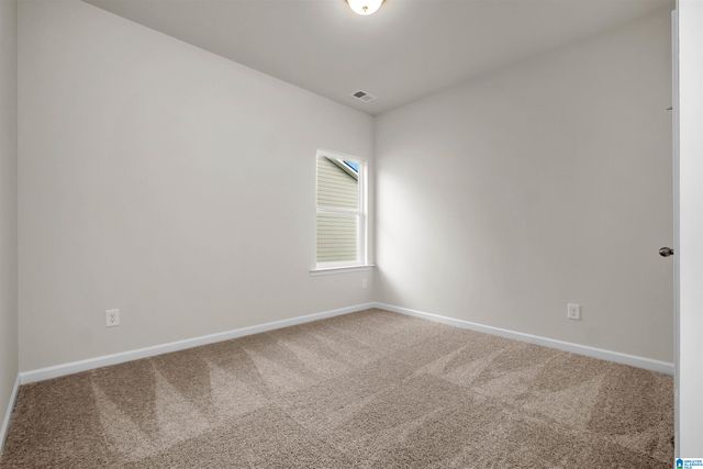 5477 HEADWINDS LANE, Bessemer, AL 35022