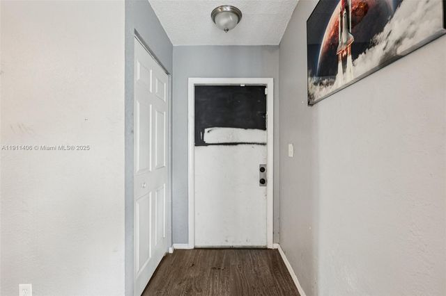 2117 E Bond Dr 1, West Palm Beach, FL 33415