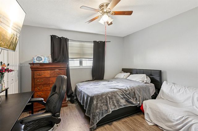 2117 E Bond Dr 1, West Palm Beach, FL 33415