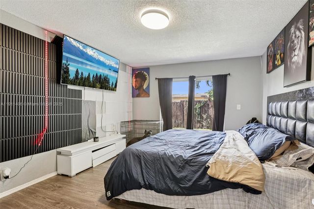 2117 E Bond Dr 1, West Palm Beach, FL 33415