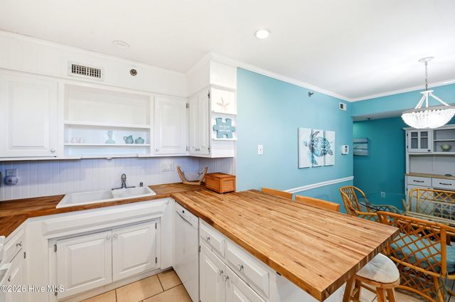1896 New River Inlet Road 1101, Sneads Ferry, NC 28460