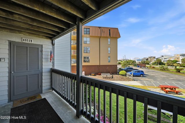 1896 New River Inlet Road 1101, Sneads Ferry, NC 28460