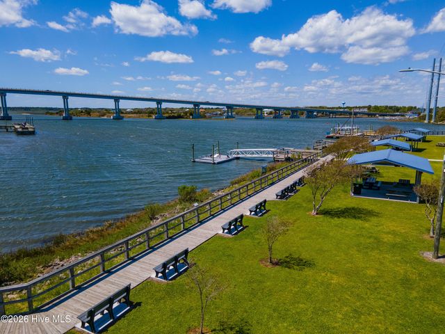1896 New River Inlet Road 1101, Sneads Ferry, NC 28460