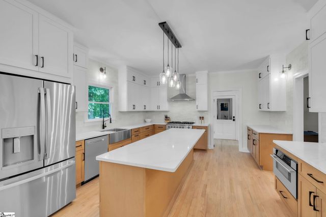 203 Shefwood Drive, Easley, SC 29642