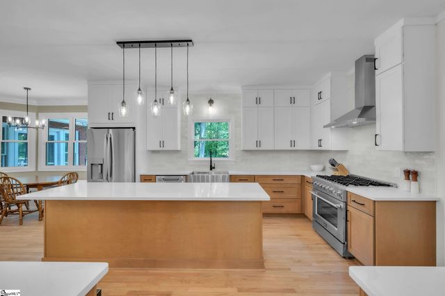 203 Shefwood Drive, Easley, SC 29642