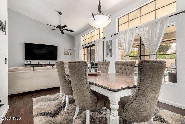 6727 W Kristal Way, Glendale, AZ 85308