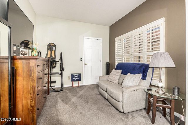 6727 W Kristal Way, Glendale, AZ 85308