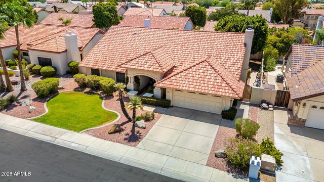 6727 W Kristal Way, Glendale, AZ 85308