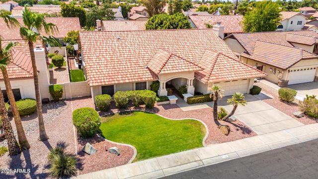 6727 W Kristal Way, Glendale, AZ 85308