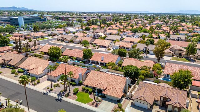 6727 W Kristal Way, Glendale, AZ 85308