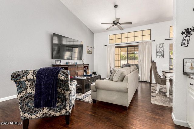 6727 W Kristal Way, Glendale, AZ 85308