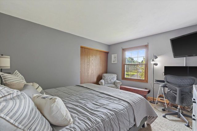 25815 Portsmouth ROAD, Wind Lake, WI 53185
