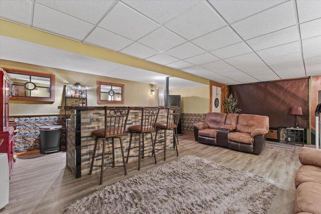 25815 Portsmouth ROAD, Wind Lake, WI 53185