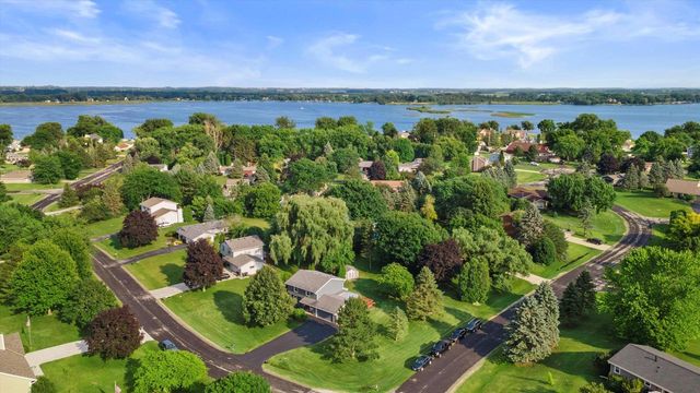 25815 Portsmouth ROAD, Wind Lake, WI 53185