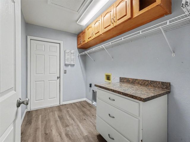 6736 NELLS WAY, Lakeland, FL 33813