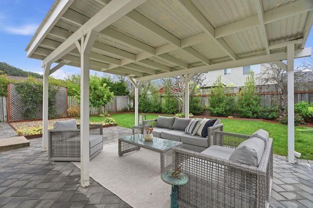 824 Arguello Boulevard, Pacifica, CA 94044