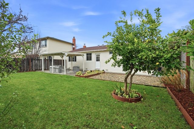 824 Arguello Boulevard, Pacifica, CA 94044