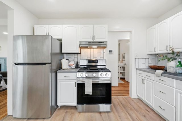 824 Arguello Boulevard, Pacifica, CA 94044