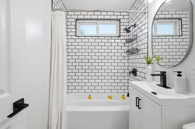 824 Arguello Boulevard, Pacifica, CA 94044