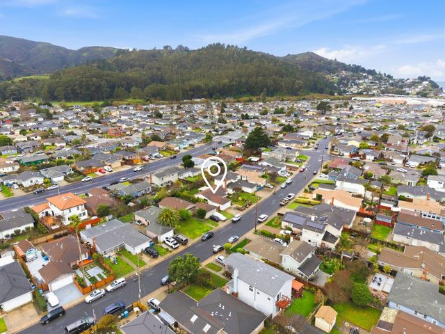 824 Arguello Boulevard, Pacifica, CA 94044